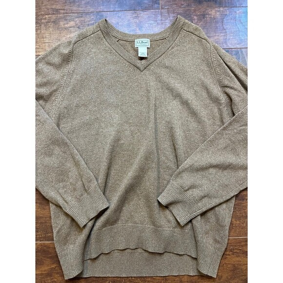 LL Bean Mens 100% Lambswool V-Neck Sweater Size Large - Picture 1 of 6